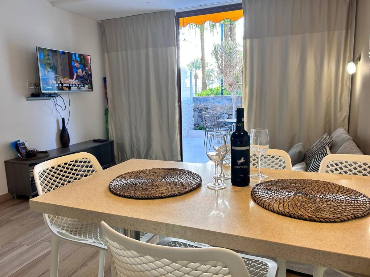 Apartment Virginia Playa de las Américas Eksteriør billede