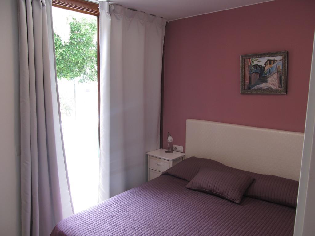Apartment Virginia Playa de las Américas Værelse billede