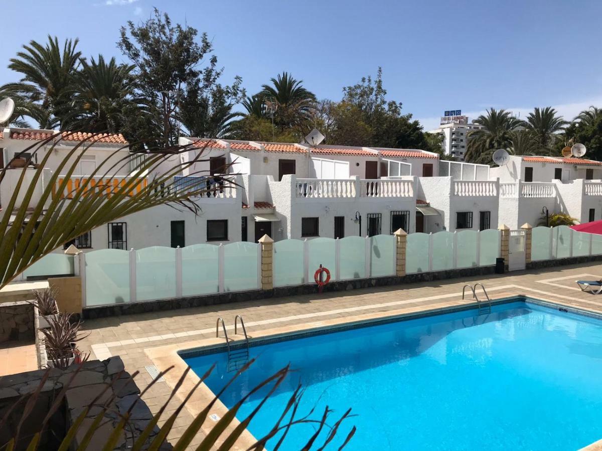 Apartment Virginia Playa de las Américas Eksteriør billede